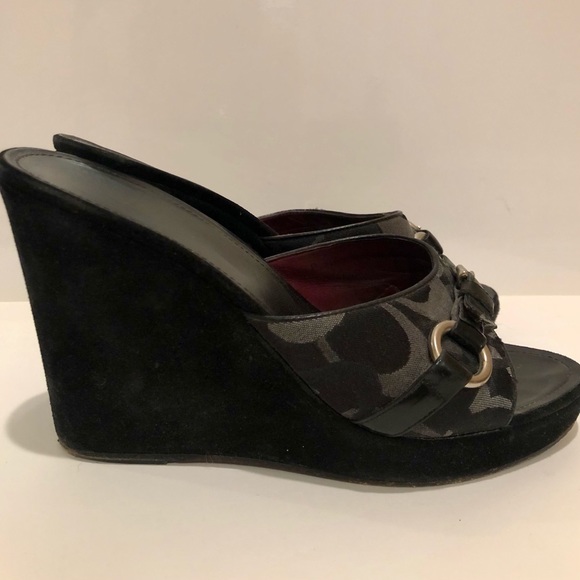 COACH Wedge Heels with Buckle - Picture 5 of 9